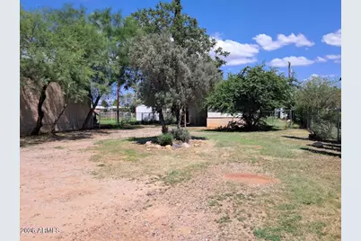 225 N Carmichael Avenue, Sierra Vista, AZ 85635 - Photo 3