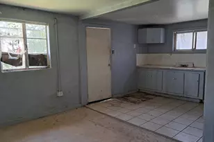 225 N Carmichael Ave, Sierra Vista, AZ 85635 - Photo 37