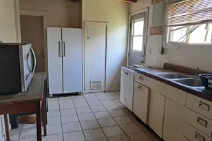 225 N Carmichael Ave, Sierra Vista, AZ 85635 - Photo 13