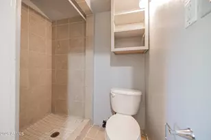 610 N 9th St, Phoenix, AZ 85006 - Photo 11
