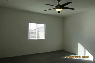 225 W Tropical Dr, Casa Grande, AZ 85122 - Photo 9