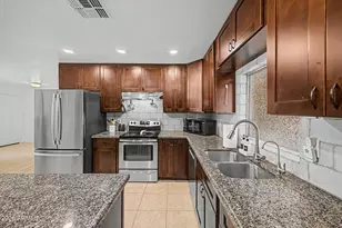 701 W Los Lagos Vista Ave, Mesa, AZ 85210 - Photo 13
