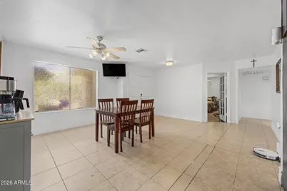 701 W Los Lagos Vista Avenue, Mesa, AZ 85210 - Photo 7