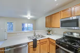 125 S 56th St, Mesa, AZ 85206 - Photo 5