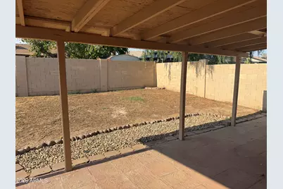 6410 W Purdue Avenue, Glendale, AZ 85302 - Photo 23