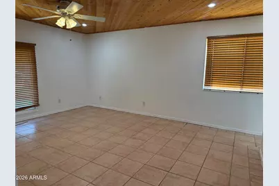 6410 W Purdue Avenue, Glendale, AZ 85302 - Photo 17