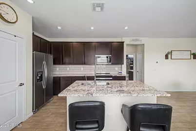 17308 W Daley Lane, Surprise, AZ 85387 - Photo 3