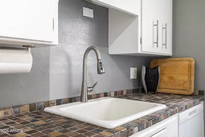 140 E Coronado Road #19, Phoenix, AZ 85004 - Photo 29