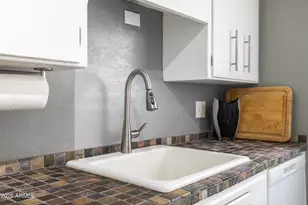 140 E Coronado Rd, Phoenix, AZ 85004 - Photo 29