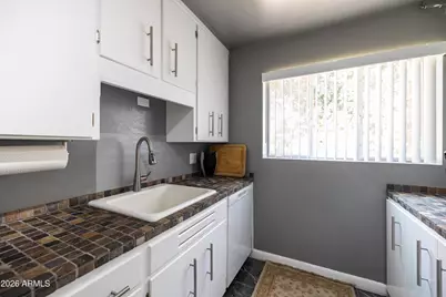 140 E Coronado Road #19, Phoenix, AZ 85004 - Photo 25