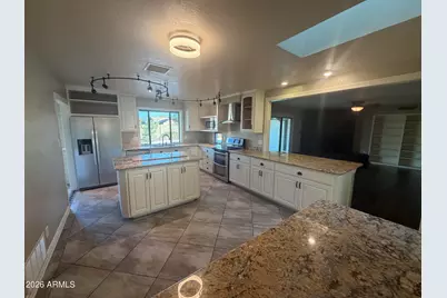 3013 S Fairway Drive, Tempe, AZ 85282 - Photo 9