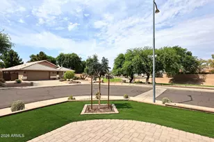 8818 W Melinda Ln, Peoria, AZ 85382 - Photo 5