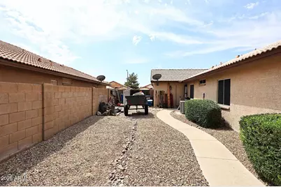 8818 W Melinda Lane, Peoria, AZ 85382 - Photo 41