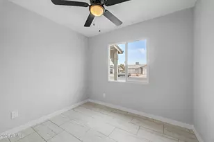 6753 W Palm Ln, Phoenix, AZ 85035 - Photo 15