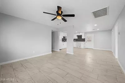 6753 W Palm Lane, Phoenix, AZ 85035 - Photo 7
