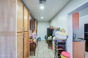 122 W Grove St, Phoenix, AZ 85041 - Photo 19