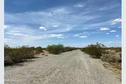 3305 N Bonanza Drive #17, Eloy, AZ 85131 - Photo 3