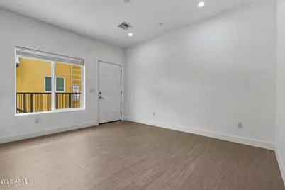 622 N 9th Avenue #303, Phoenix, AZ 85007 - Photo 3