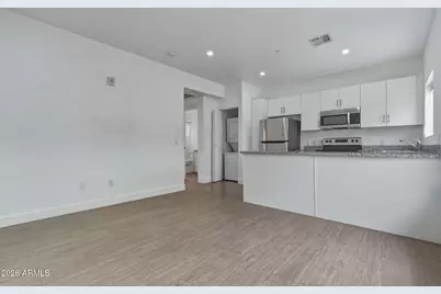 622 N 9th Avenue #303, Phoenix, AZ 85007 - Photo 5