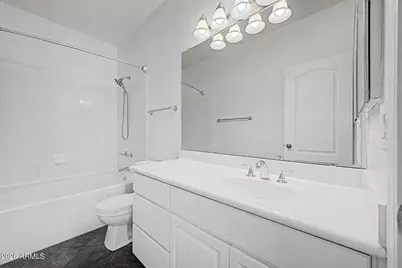 1411 E Orangewood Avenue #205, Phoenix, AZ 85020 - Photo 17