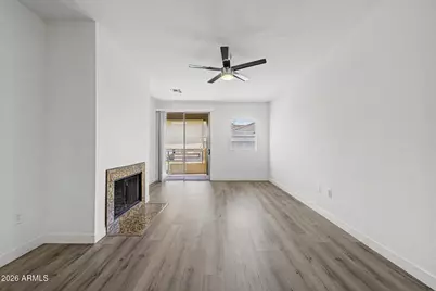 1411 E Orangewood Avenue #205, Phoenix, AZ 85020 - Photo 5