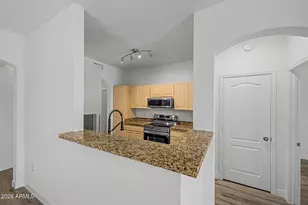 1411 E Orangewood Ave, Phoenix, AZ 85020 - Photo 9