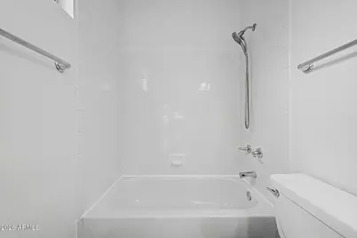 1411 E Orangewood Avenue #205, Phoenix, AZ 85020 - Photo 23