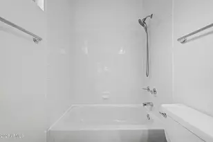 1411 E Orangewood Ave, Phoenix, AZ 85020 - Photo 23