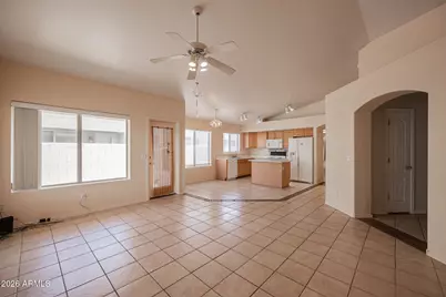 925 S Sailfish Drive, Gilbert, AZ 85233 - Photo 9