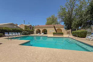 925 S Sailfish Dr, Gilbert, AZ 85233 - Photo 31