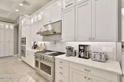 13730 W Bloomington Street, Litchfield Park, AZ 85340 - Photo 39
