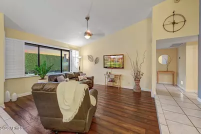 5017 E Le Marche Avenue, Scottsdale, AZ 85254 - Photo 11