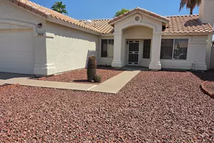 2925 E Blackhawk Dr, Phoenix, AZ 85050 - Photo 1