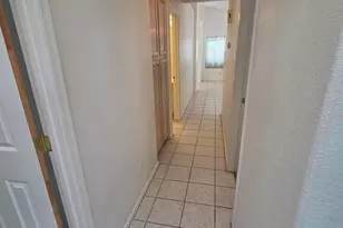 2925 E Blackhawk Dr, Phoenix, AZ 85050 - Photo 9
