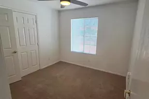 2925 E Blackhawk Dr, Phoenix, AZ 85050 - Photo 7