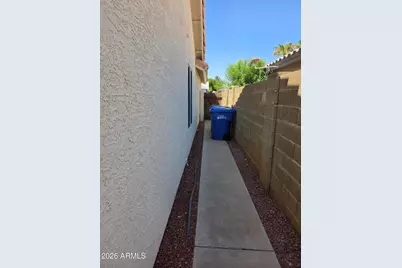 2925 E Blackhawk Drive, Phoenix, AZ 85050 - Photo 19
