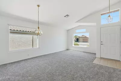 972 E Constitution Drive, Chandler, AZ 85225 - Photo 5
