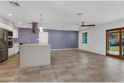 817 W Oregon Avenue, Phoenix, AZ 85013 - Photo 5