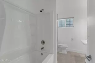 817 W Oregon Ave, Phoenix, AZ 85013 - Photo 17