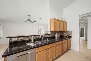 4040 N 14th Pl, Phoenix, AZ 85014 - Photo 11