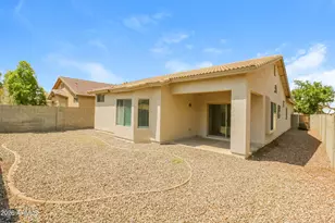 14653 W Gelding Dr, Surprise, AZ 85379 - Photo 15