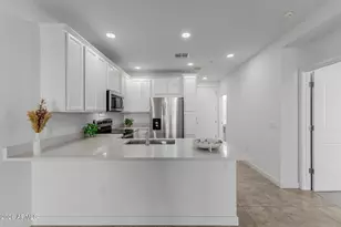 2511 W Queen Creek Rd, Chandler, AZ 85248 - Photo 5