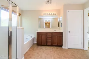 42480 W Santa Fe St, Maricopa, AZ 85138 - Photo 13