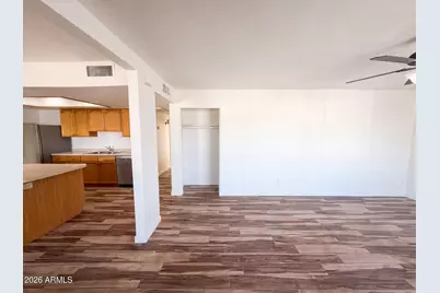 10215 N 36th Avenue, Phoenix, AZ 85051 - Photo 7