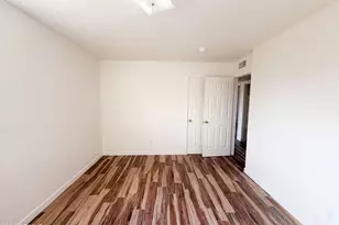 10215 N 36th Ave, Phoenix, AZ 85051 - Photo 17
