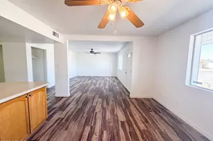10215 N 36th Ave, Phoenix, AZ 85051 - Photo 9