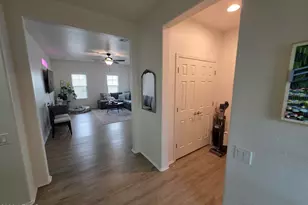 2170 W Scully Dr, Phoenix, AZ 85023 - Photo 3