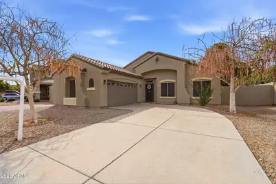 16597 W Madison Street, Goodyear, AZ 85338 - Photo 17