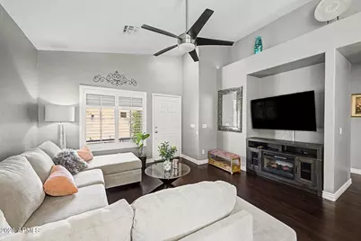 25220 N 41st Avenue, Phoenix, AZ 85083 - Photo 3