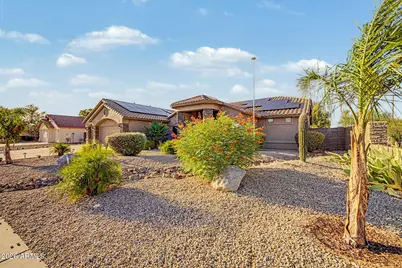 240 E Pebble Trail, Casa Grande, AZ 85122 - Photo 9
